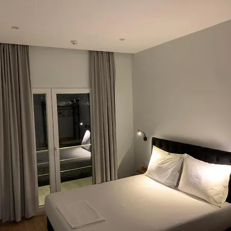 Hotel Merly Permet