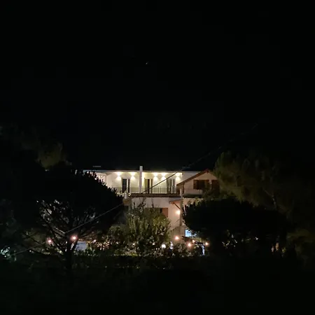 Merly Hotel
